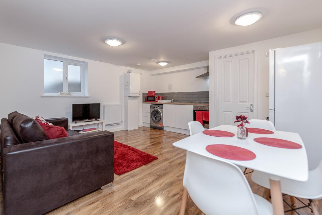 Royal Apartments - Heathrow Hillingdon Zewnętrze zdjęcie