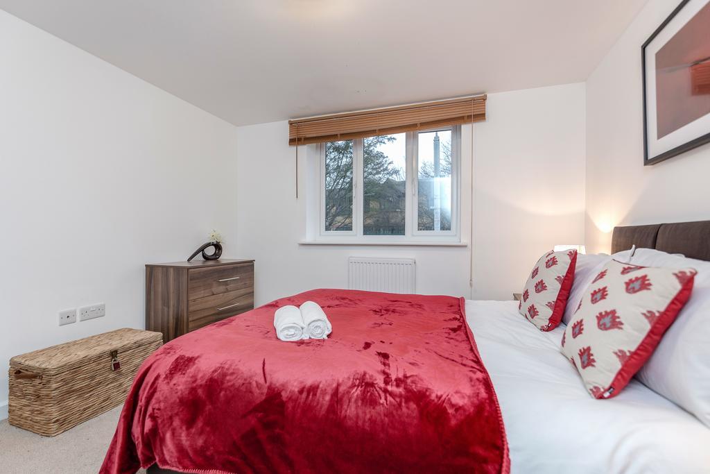 Royal Apartments - Heathrow Hillingdon Zewnętrze zdjęcie