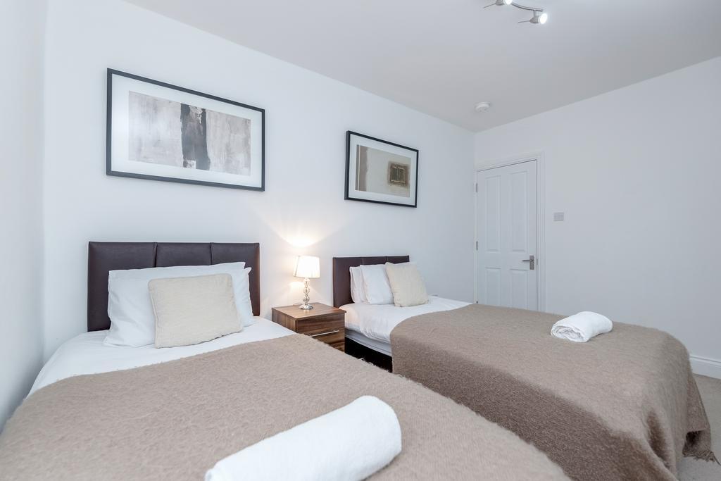 Royal Apartments - Heathrow Hillingdon Zewnętrze zdjęcie