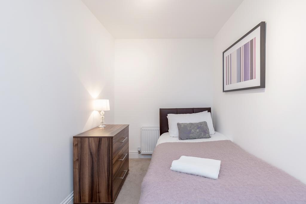 Royal Apartments - Heathrow Hillingdon Zewnętrze zdjęcie